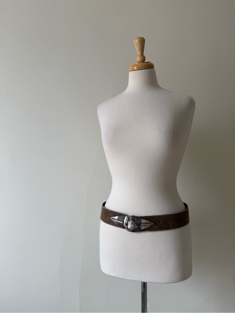 Vintage Y2K Kulds Genuine Leather Statement Belt | Brown Silver Buckle